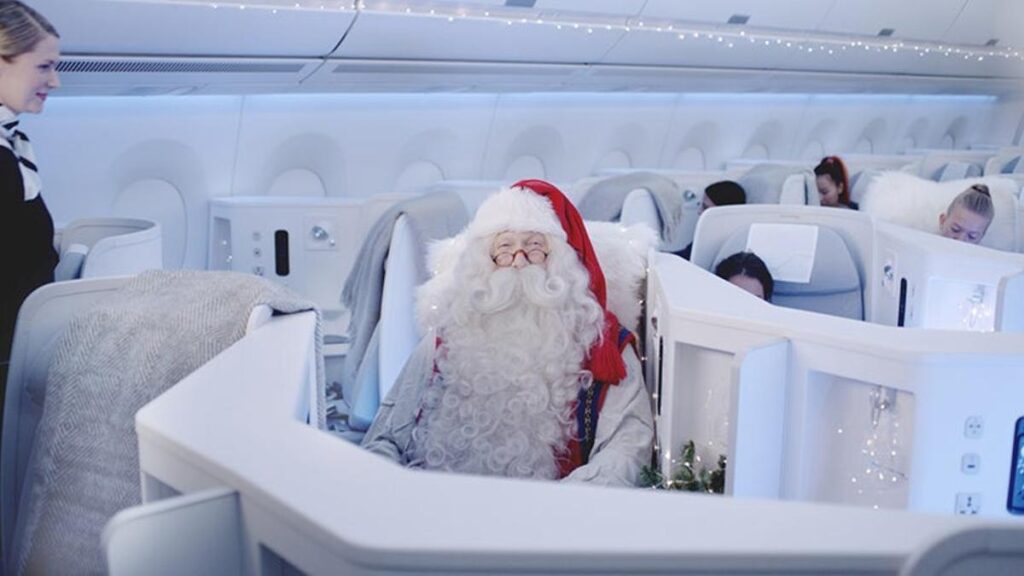 vuelos barcelona rovaniemi azafatas navidad | Airlanded